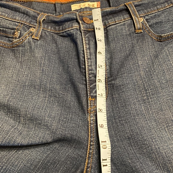 Levi’s 512 Perfectly Slimming Boot Cut Jeans 14 - Picture 8 of 13